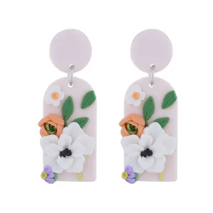 Orecchini pendenti fiori 3D argilla stile vintage francese, delicato dettaglio rosa.