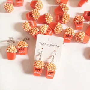 Boucles d'oreilles seau de pop-corn 3D mignonnes, bijoux style japonais en résine créative.