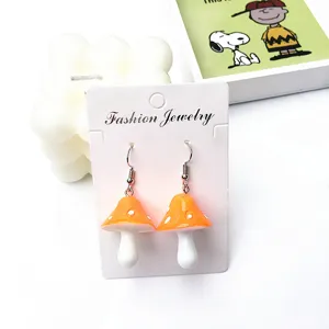 Orecchini pendenti fungo arancione carino resina cibo finto kawaii gioielli alla moda donna