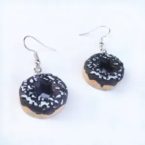 Handgemachte Schokoladen Donut Ohrringe süße Harz Hängeohrringe für Mädchen Mode Schmuck
