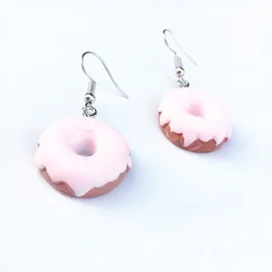 Handgemachte süße rosa Donut Ohrringe, lustiger Lebensmittel Schmuck für Mädchen und Damen.
