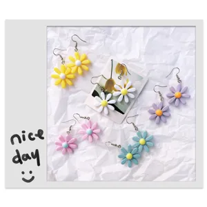 Pendientes de margarita de acrílico pendientes colgantes de flores dulces joyas