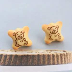 Boucles d'oreilles biscuit d'ours mignonnes faites à la main, bijoux alimentaires japonais.
