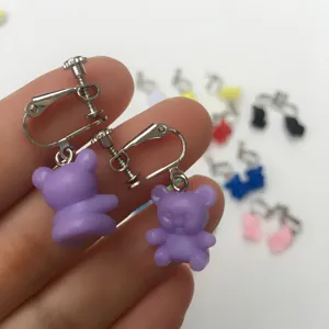 Süße bonbonfarbene Harz Bär Clip-On Ohrringe für Damen im süßen japanischen Stil Modeschmuck