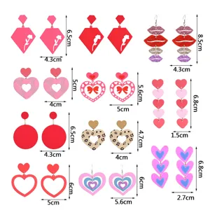 Modische Acryl Herz und Lippen Ohrringe Set, rote und rosa Styles für Damen Partys.