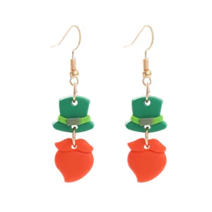 St. Patricks Tag gruener Zylinder oranger Bart Ohrringe festlicher Modeschmuck Keramik