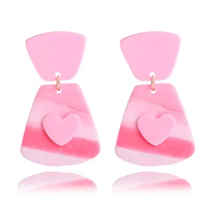 Süße rosa Polymer Clay Ohrringe mit Herz Design für Damen Party Mode Schmuck Geschenk.