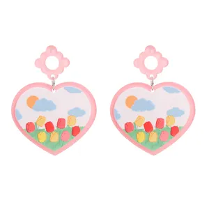 Boucles d'oreilles cœur en acrylique rose avec joli détail imprimé tulipe, style mignon.