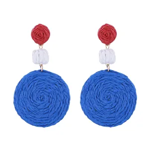 Rood wit en blauw raffia geweven statement oorbellen handgemaakte patriottische zomer oorbellen
