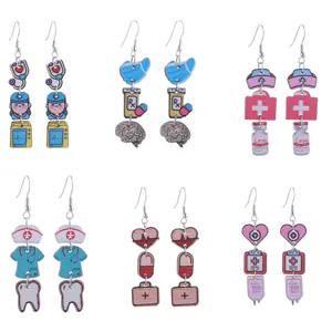 Creative International Nurses Day Wooden Dangle Earrings Medical Stethoscope Heart Pattern Jewelry For Doctors Nurses Gift