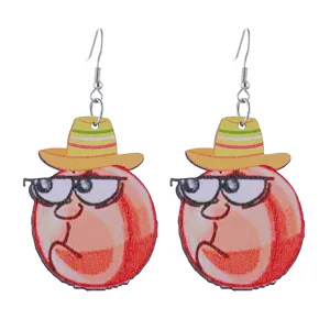 Holz gedruckte Cartoon Gesicht Ohrringe Detailansicht, lustiger mexikanischer Party Stil Schmuck.