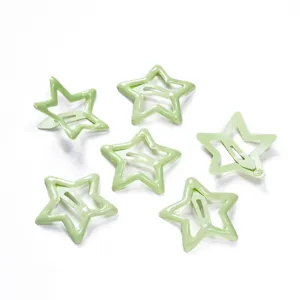 Cute green star hair clips for kids, hollow metal BB clips, sweet hair accessories for girls.