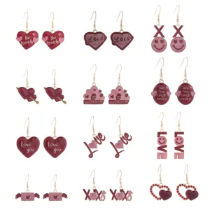 Valentinstag Zinklegierung Emaille Herz Buchstabe Ohrringe Für Damen Romantisch Pink Rot Glitzer Hängeohrringe Schmuck