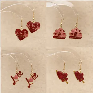 Romantische Valentinstag-Liebe Emaillierte Ohrringe, modische Herz-Schmuck für Frauen.