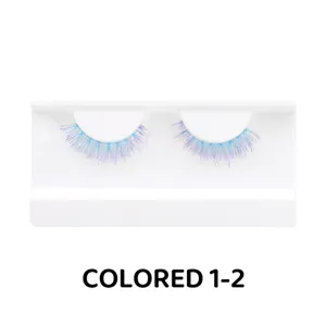 Farbige flauschige künstliche Wimpern Detailansicht, lebendiger Farbverlauf Make-up Zubehör.
