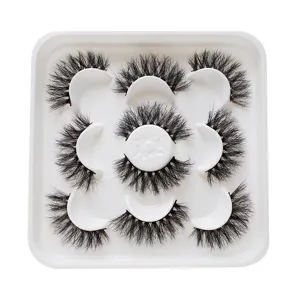 Flauschige künstliche Wimpern Set dramatisches Volumen weiche Fake Eyelashes Make-up.