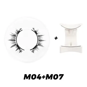 Magnetische künstliche Wimpern Set mit praktischem Applikator Werkzeug Detailansicht.