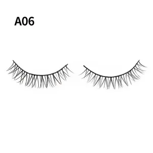 Nahaufnahme künstlicher Wimpern, mehrbündiges Cross-Design, ideal für das tägliche Make-up.