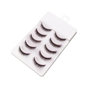 Natuerliche kuenstliche Wimpern Set mit weisser Schale fuer taegliches Augen Make up Schoenheit