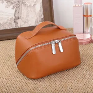 Genuine Leather Cosmetic Bag For Women Top Layer Cowhide Toiletry Pouch Vintage Handheld Makeup Organizer Travel Bag