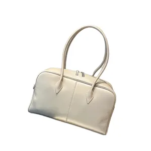 Genuine leather shoulder bag for women, large capacity chic commuter handbag underarm tote bag.