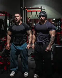 Men's short sleeve compression athletic fitness t-shirt for gym training and workout