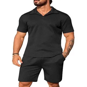 Herren Freizeit Kurzarm Polohemd und Shorts zweiteiliges Sommer-Set in Schwarz.