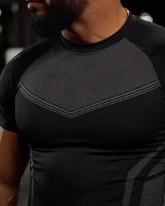 Mens fitness training short sleeve tight compression athletic shirt chest view detail