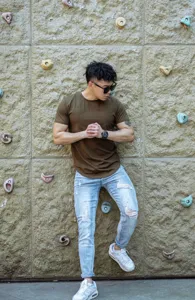Men's casual short sleeve t-shirt fitness muscle training top breathable solid brown tee