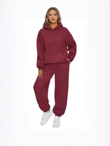 Conjunto de chándal de felpa para mujer, sudadera con capucha casual y pantalón de jogging cómodo.