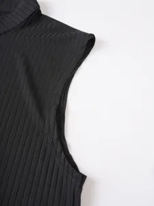Men's black ribbed knit sleeveless tank top summer casual slim fit fitness gym activewear shirt detail view