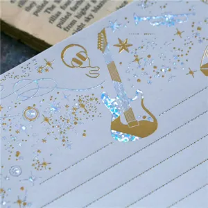 Papel de carta vintage con estampado de estrella en hoja de oro y plata, papetería estética.