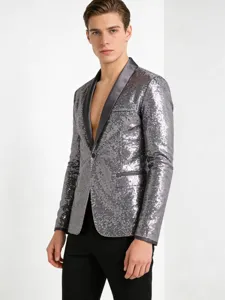 Hombre chaqueta blazer lentejuelas plateadas, elegante prenda de gran fiesta y clubwear.