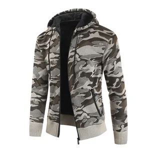 Men's camouflage zip-up fleece hoodie knitted casual winter jacket with pockets.