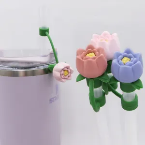 Silicone 3D flower straw cover 10mm dustproof straw cap accessory for daily drinking cups.
