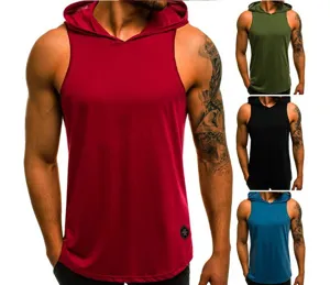 Detail weergave heren sport mouwloos hemd met capuchon, ademende stof, fitness casual.