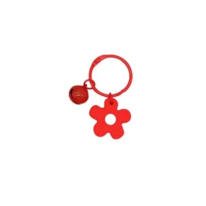 Rode bloem sleutelhanger met bel, schattige PVC tas hanger voor dagelijks gebruik en cadeau.