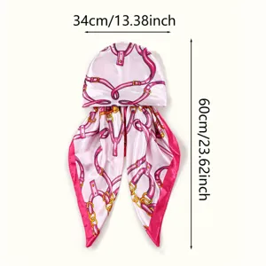 Cappello foulard in raso a coda lunga con elegante stampa di catena di cintura per donne.