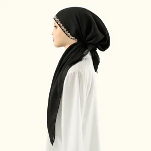 Turban noir en strass pour femmes, couvre-chef élastique élégant pour le style quotidien.