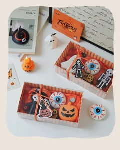 Set de regalo de velas aromáticas de Halloween con formas de fantasma, calabaza y ojo