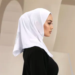 Elegante witte hijab met vlinder strass steentjes, stijlvolle hoofddoek voor dames.