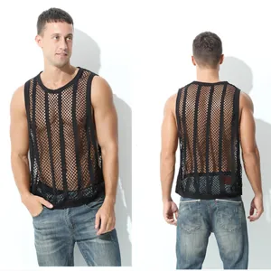 Vue détaillée débardeur homme en résille respirante, gilet sans manches style.