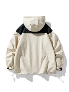 Giacca da esterno con cappuccio colorblock da uomo impermeabile antivento vista retro
