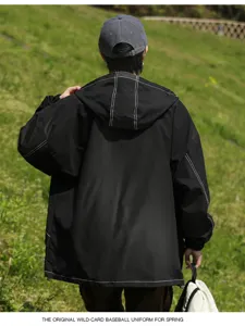 Giacca a vento con cappuccio da uomo impermeabile cappotto casual primaverile elegante.