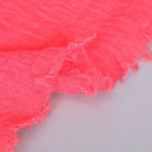Sciarpa tinta unita in cotone lino stropicciato donna moda frange lungo scialle