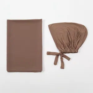 Set hijab foulard in chiffon tinta unita e cuffia con lacci da donna, copricapo islamico.