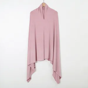 Solid color jersey instant hijab scarf detail view, comfortable mercerized cotton fabric.
