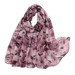 Sciarpa lunga da donna con stampa floreale, elegante design in tessuto viola per la moda.