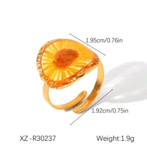 Detailed dimension view of stainless steel adjustable open ring with dried sunflower resin
