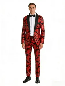 Vue détaillée du costume pour homme à motif floral de sequins rouges et noirs étincelants.